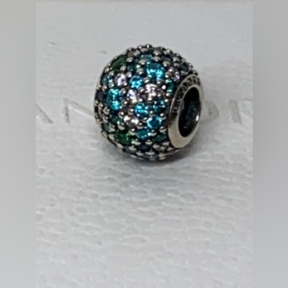Exquisite PANDORA Blue  and Green Crystal bead